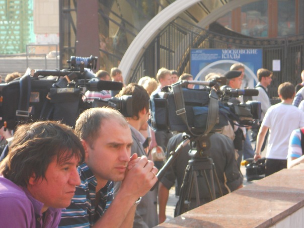 11 июня, Манежная площадь, Русские. Обзор событий с фото. 